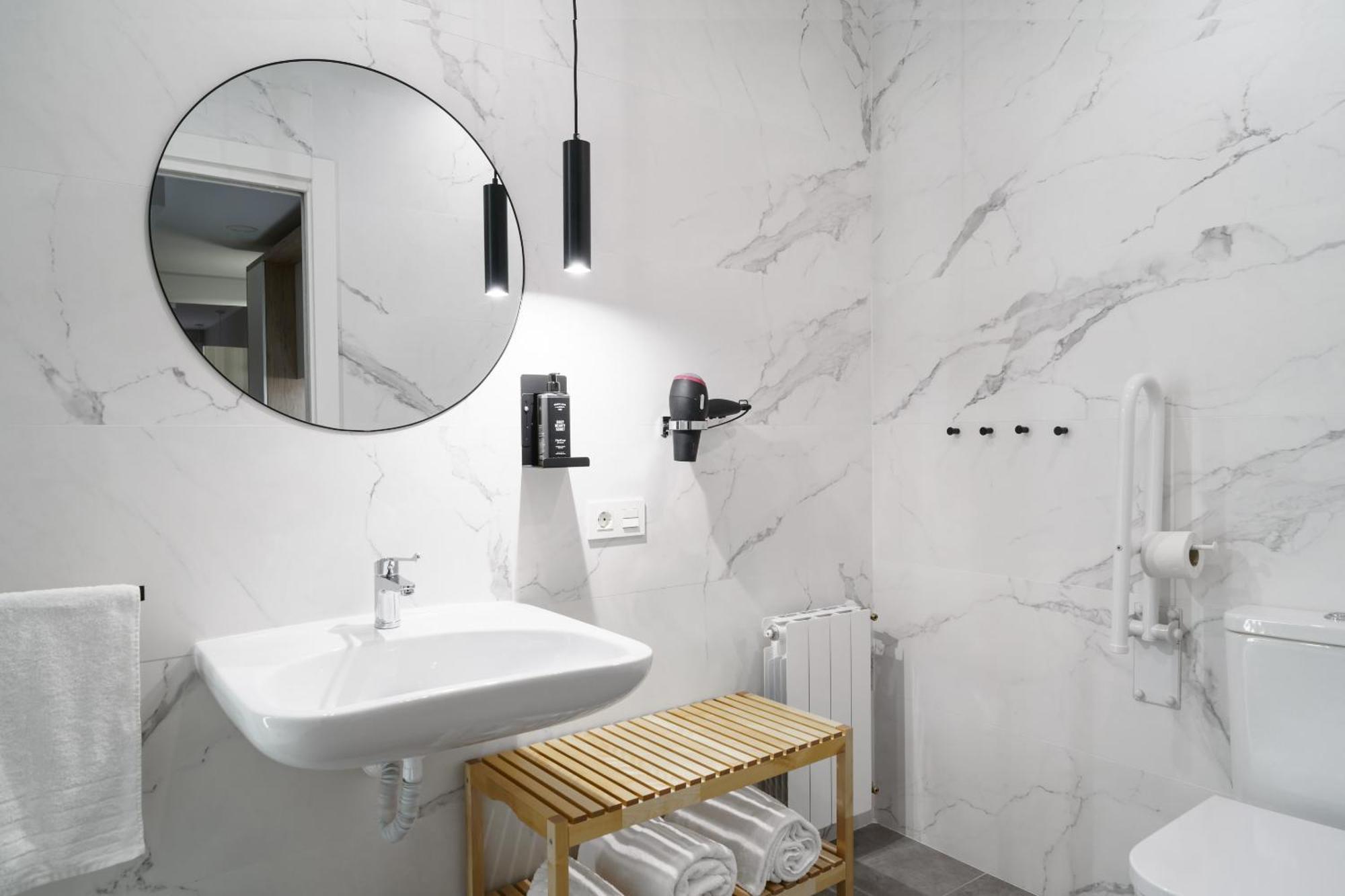 Limehome Bilbao Tristan De Leguizamon Kalea Rom bilde
